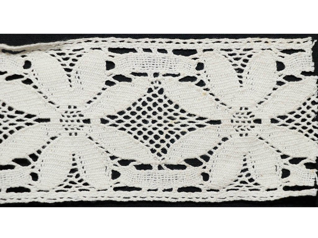 dyeable-greige-design-882-cotton-laces