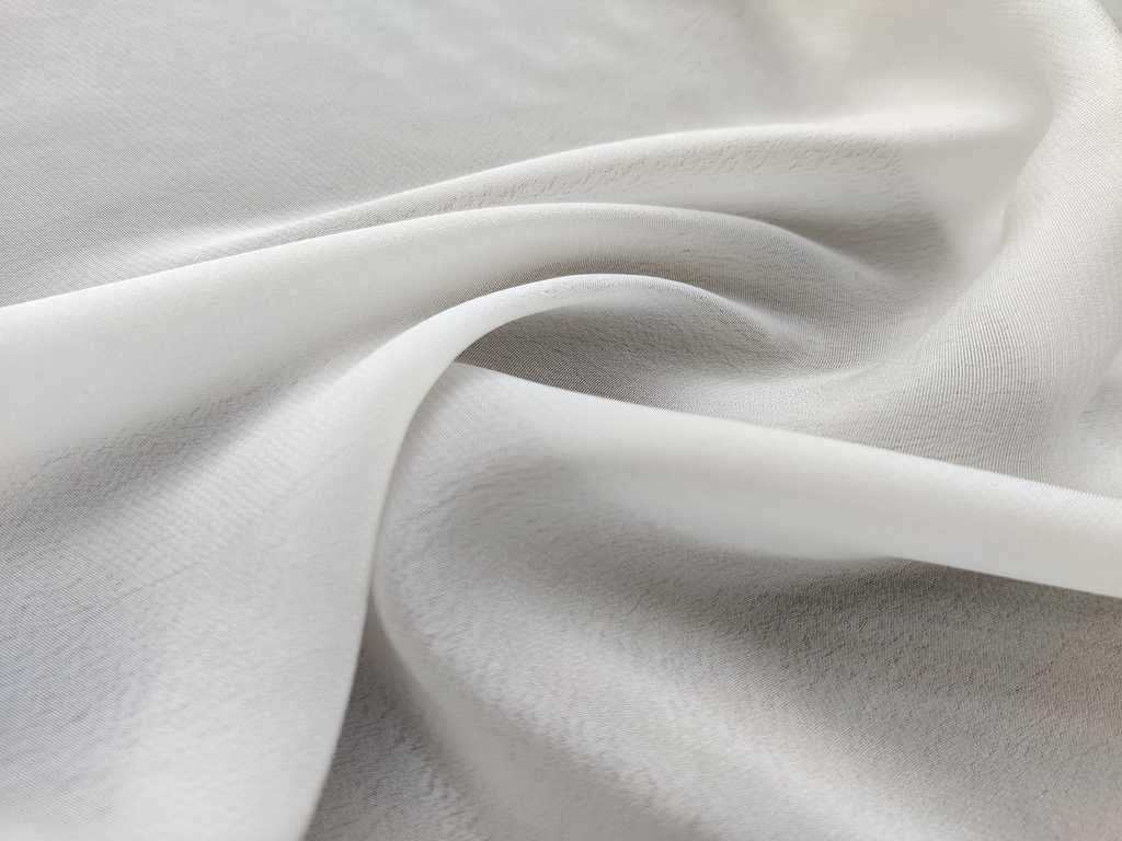 dyeable-natural-crepe-fabric