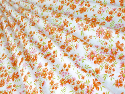 white-orange-flowers-cotton-fabric-rp-d4913-pgpgt-c