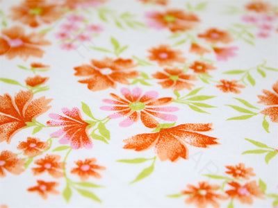 white-orange-flowers-cotton-fabric-rp-d4913-pgpgt-c