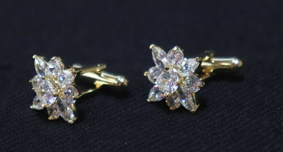 flower-design-crystal-cut-golden-metallic-cufflinks