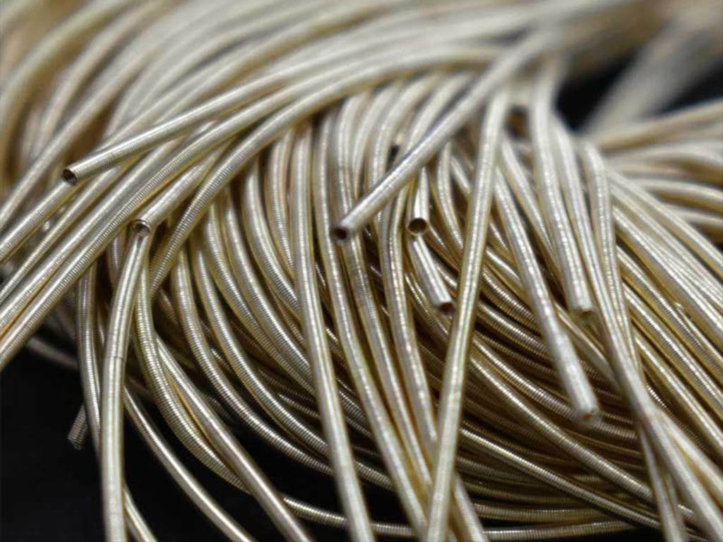 cream-dabka-french-wire