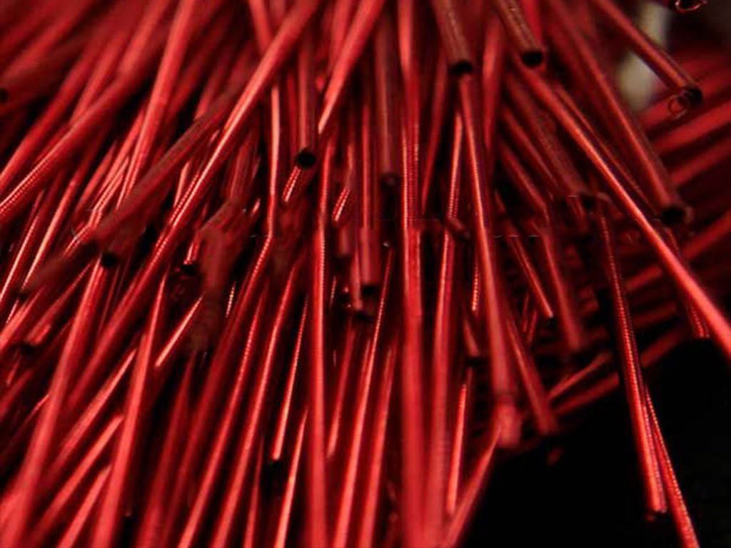 scarlet-red-dabka-french-wire