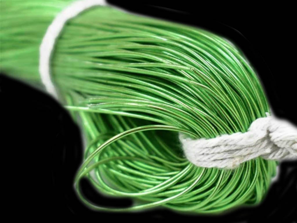 parrot-green-dabka-french-wire