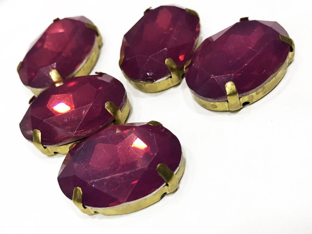 fuchsia-pink-opal-oval-resin-stones-with-catcher-25x18-mm