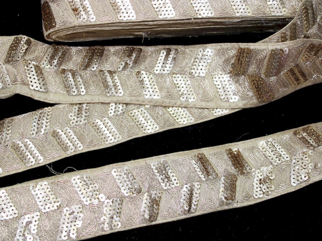 golden-fancy-sequence-work-lace-1