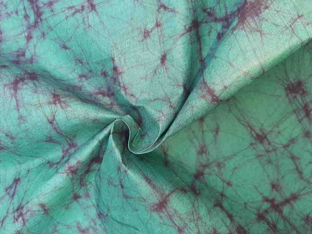green-colour-cotton-hand-batik-printed-fabric