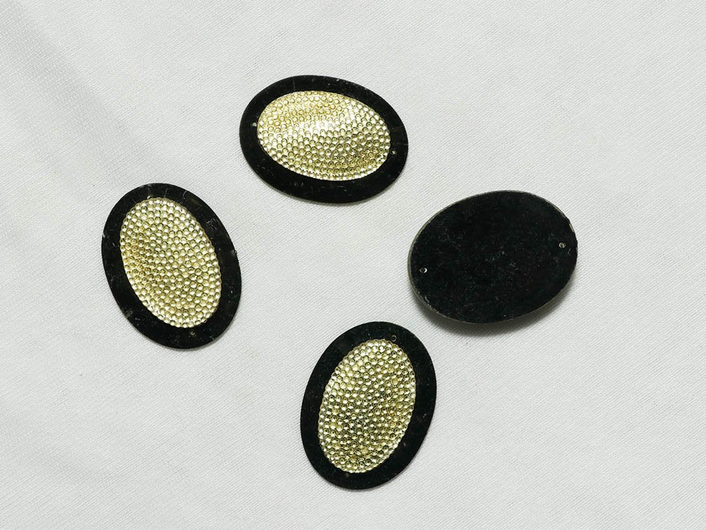 golden-black-designer-oval-plastic-stones-30x40-mm