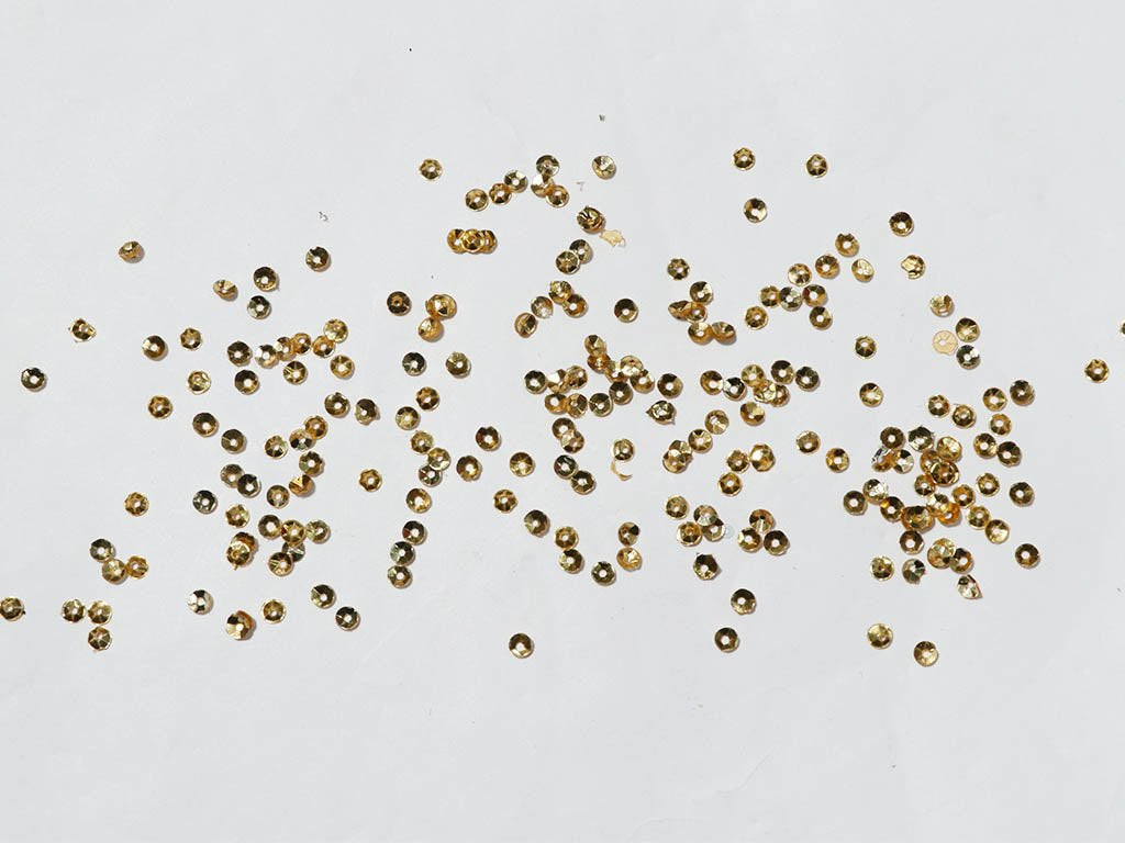 golden-bowl-circular-plastic-sequins-4-mm