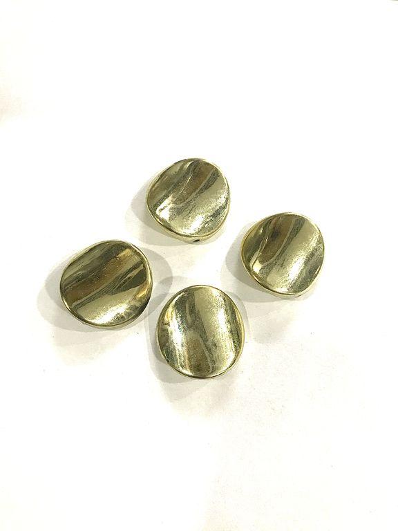 golden-color-round-shaped-plastic-beads