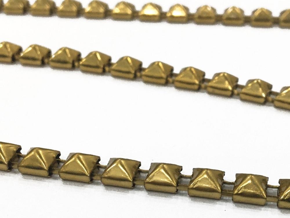 golden-cubical-metal-chains-6-mm
