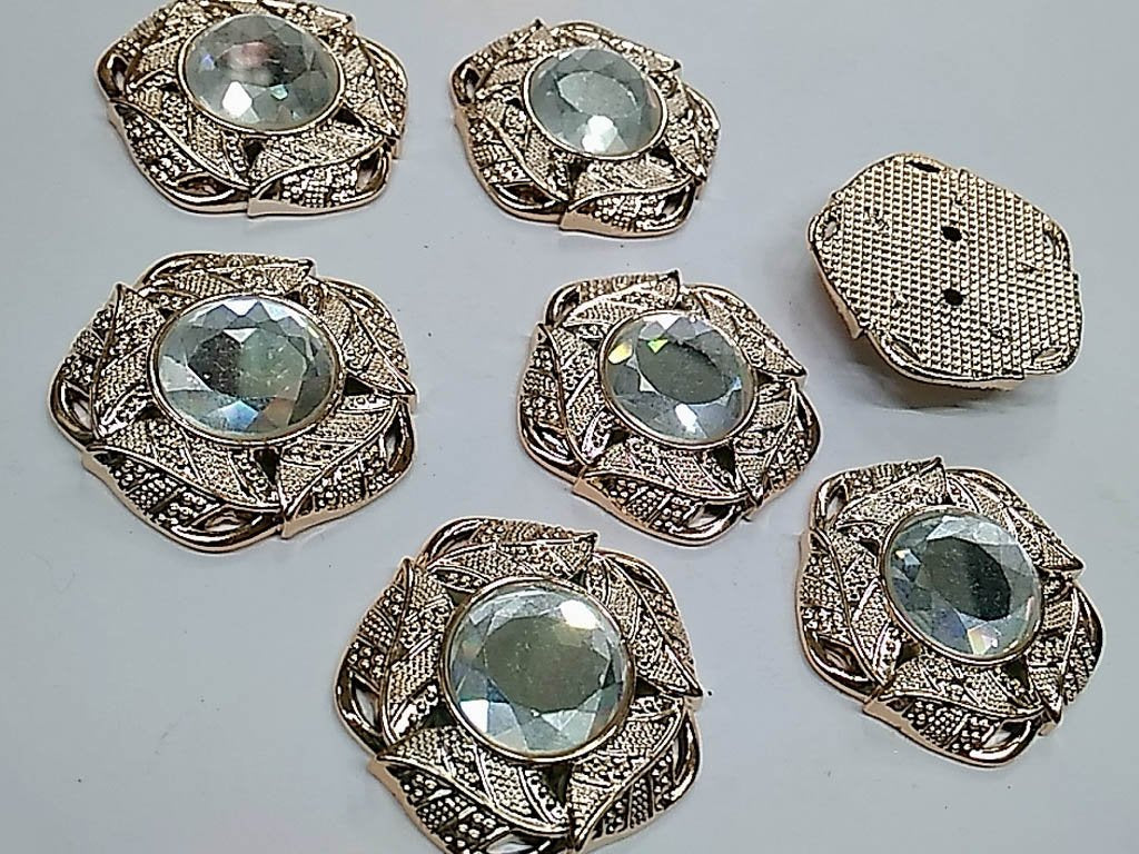 golden-designer-flower-plastic-stone-with-glass-stone-40-mm
