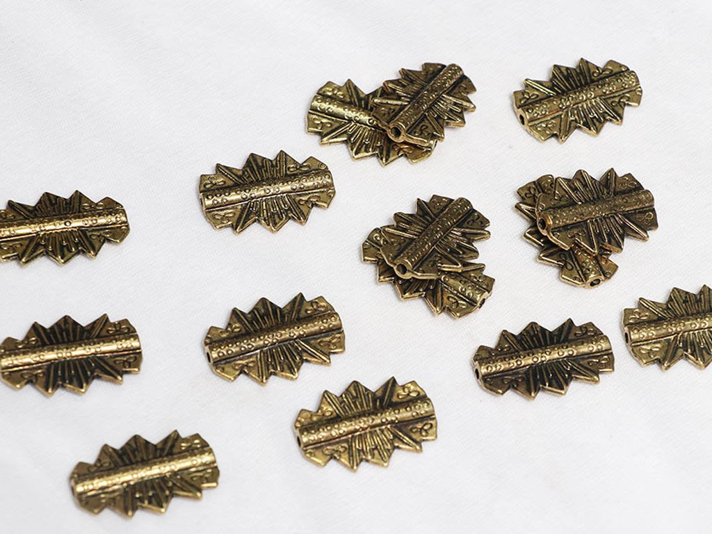 golden-designer-plastic-beads-35x25-mm