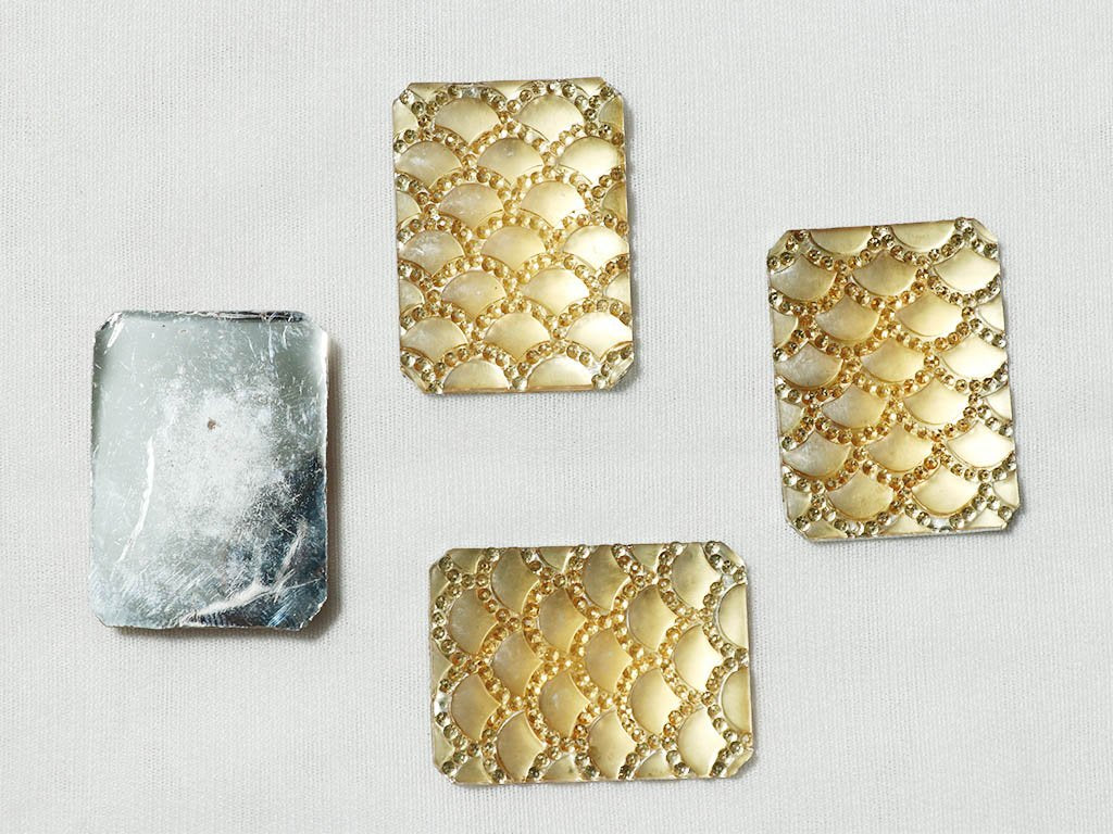 golden-designer-rectangle-plastic-stones-27x38-mm