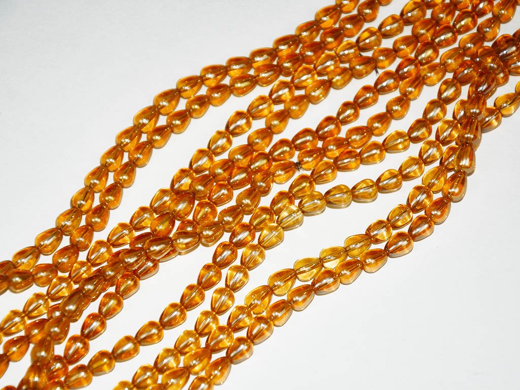 golden-drop-glass-beads