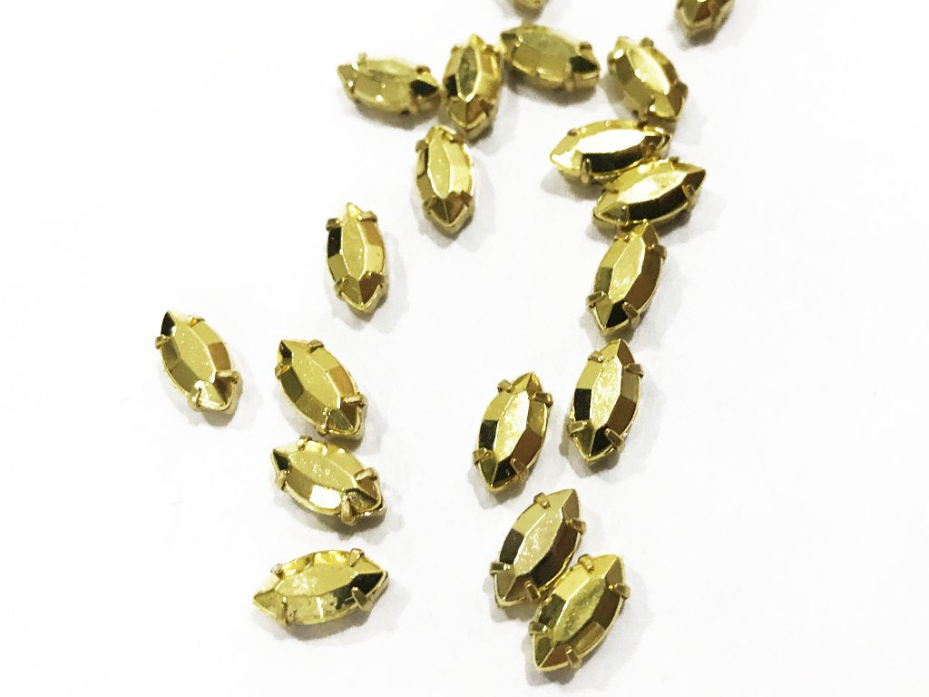 golden-matte-eye-resin-stones-with-catcher-10x5-mm