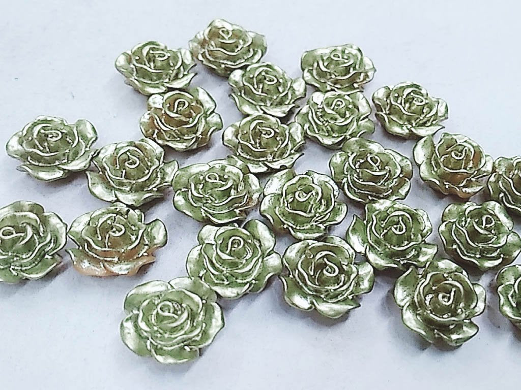 golden-matte-flower-plastic-stones-with-hole-12-mm