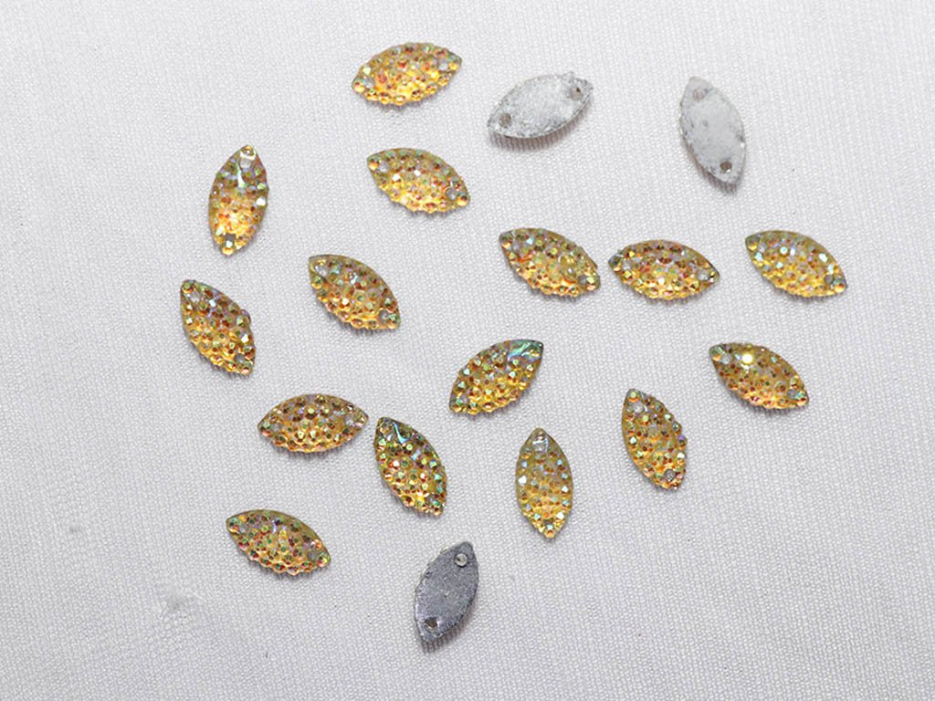 golden-multicolour-eye-plastic-stones-12x6-mm
