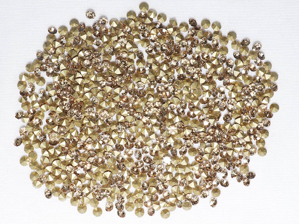 golden-octagonal-zircon-stones-16ss