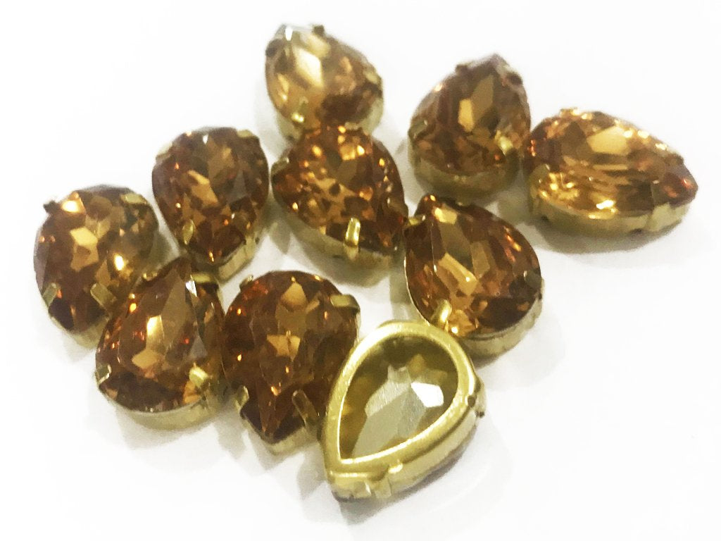 golden-opal-drop-resin-stones-with-catcher-18x13-mm-1