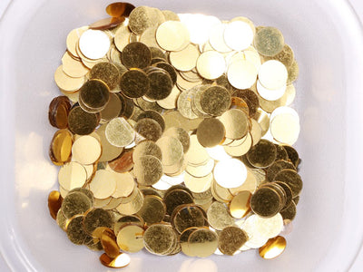 golden-opaque-circular-plastic-sequins