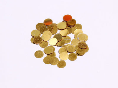 golden-opaque-circular-plastic-sequins