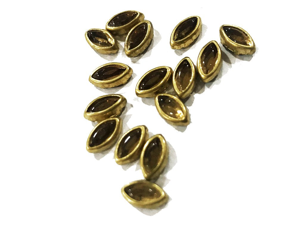 golden-opaque-eye-kundan-stone