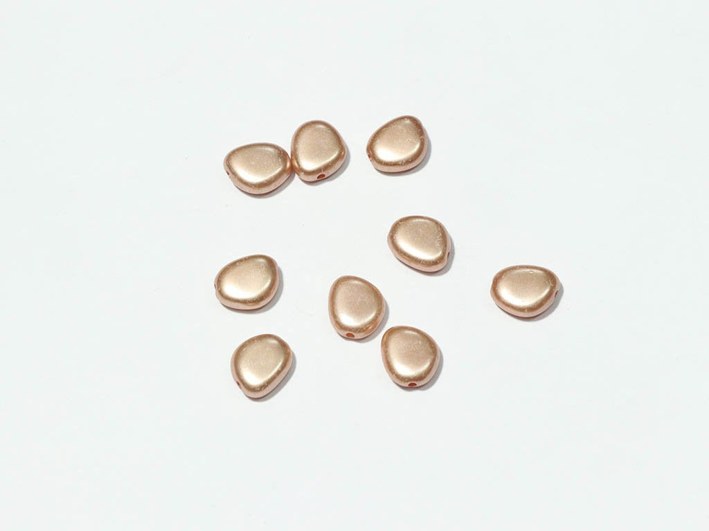 golden-pink-uneven-drop-plastic-beads-16x16-mm