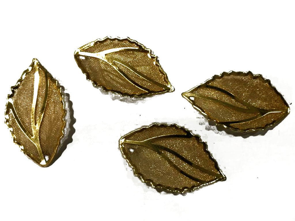 golden-shiny-leaf-net-base-metal-embellishment-31x18-mm