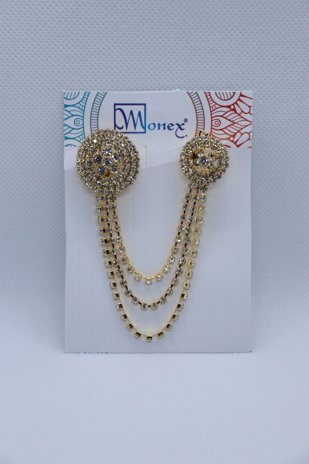 golden-stone-studded-circle-with-flower-brooch
