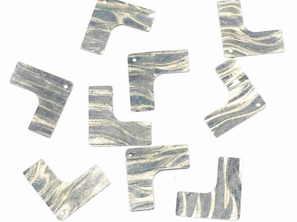golden-textured-designer-corner-plastic-sequins