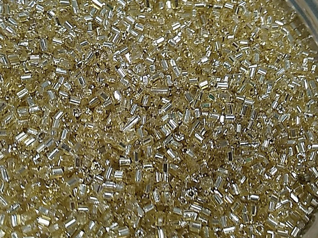 golden-transparent-silverline-2-cut-glass-seed-beads