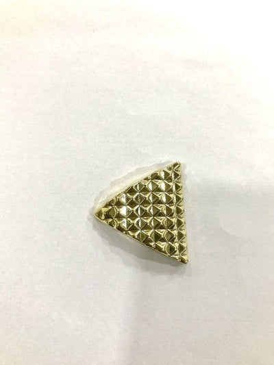 golden-triangular-plastic-stones