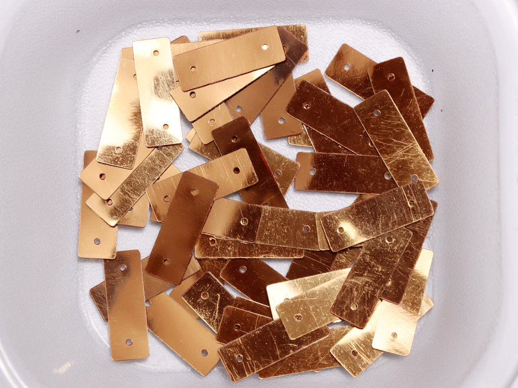 golden-two-hole-rectangular-plastic-sequins