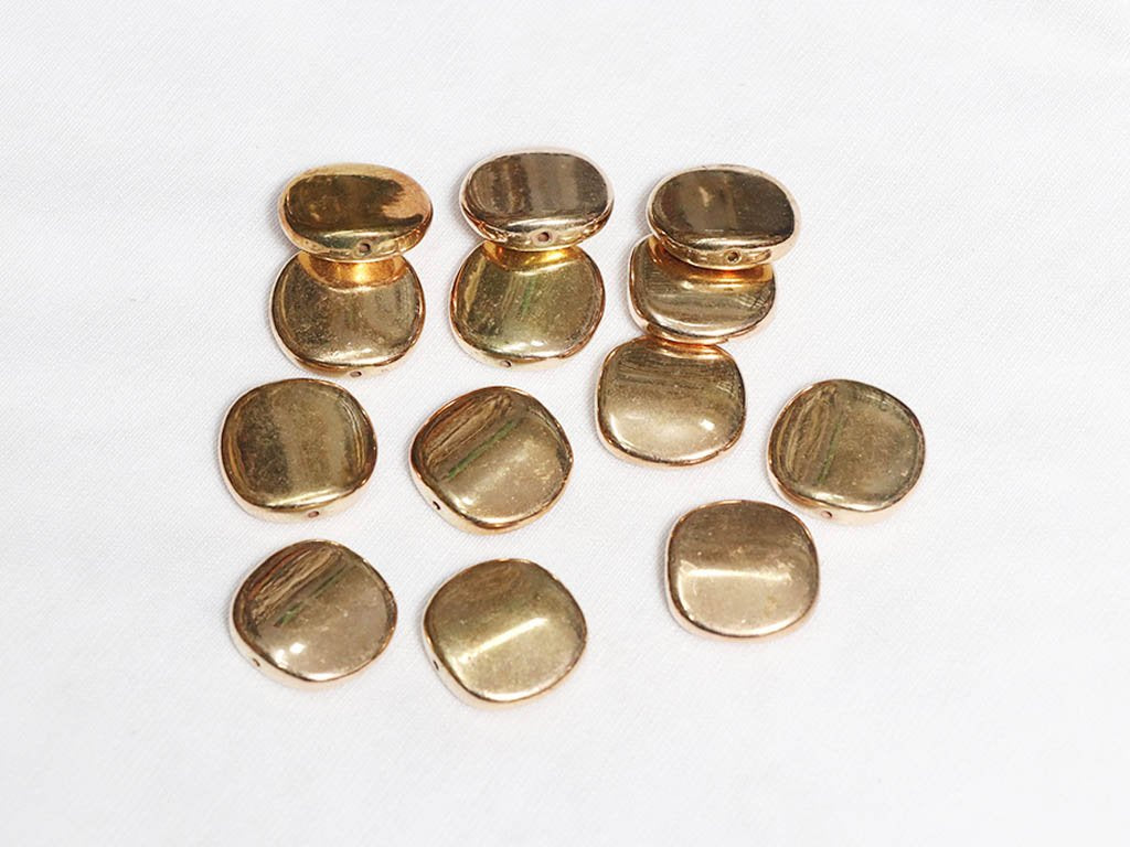 golden-uneven-designer-plastic-beads-22-mm-1