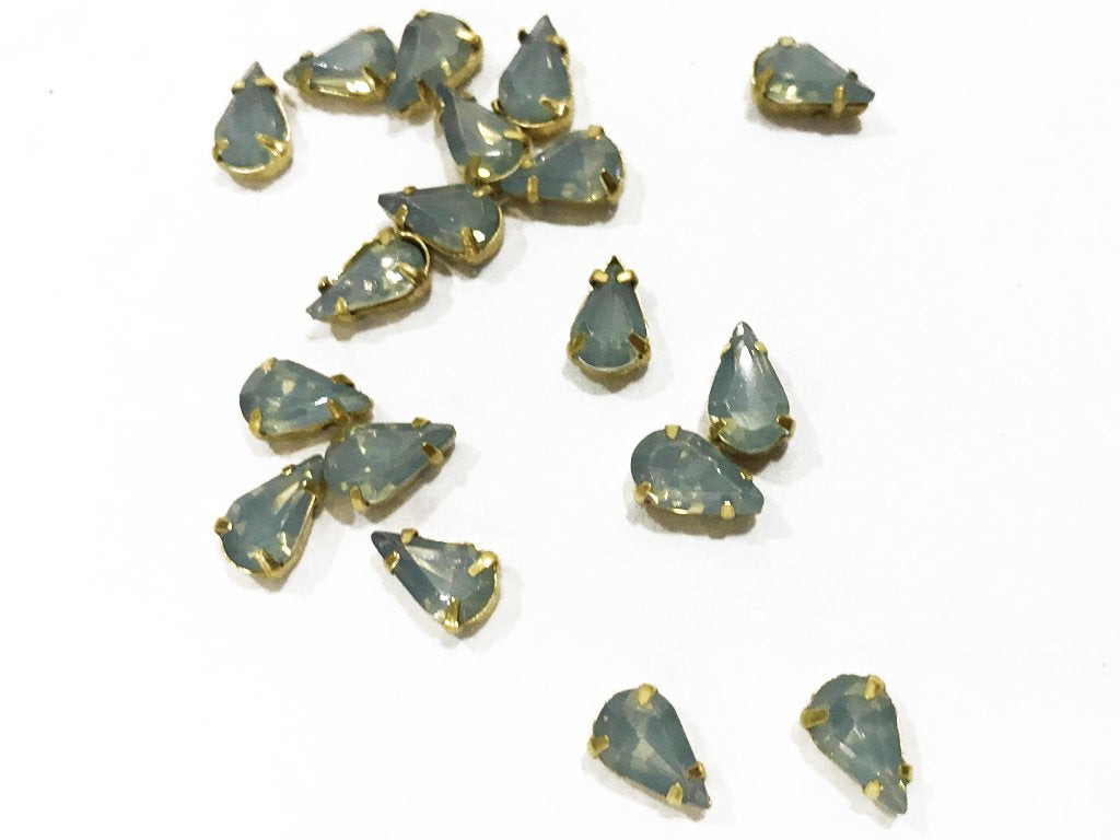 gray-opal-drop-resin-stones-with-catcher-10x6-mm