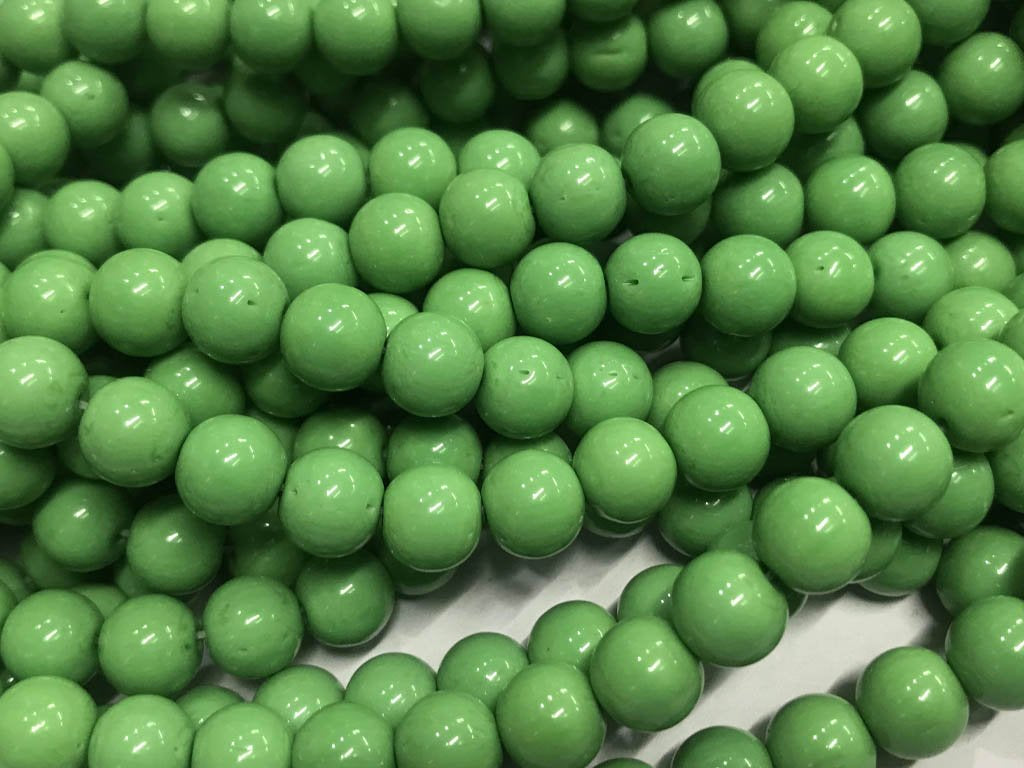 green-circular-pressed-glass-beads-6mm