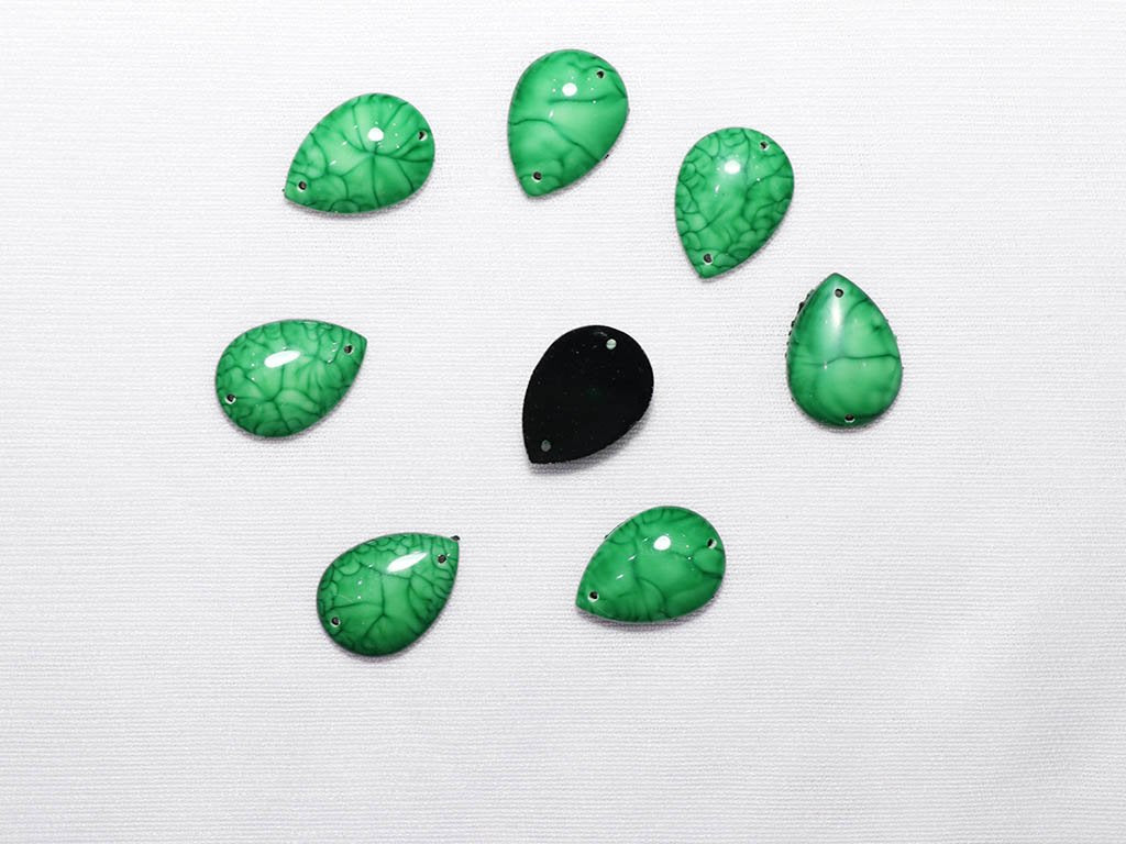green-designer-drop-plastic-stones-18x13-mm