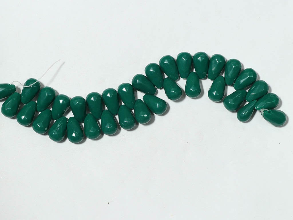 green-designer-oval-plastic-beads-16x10-mm