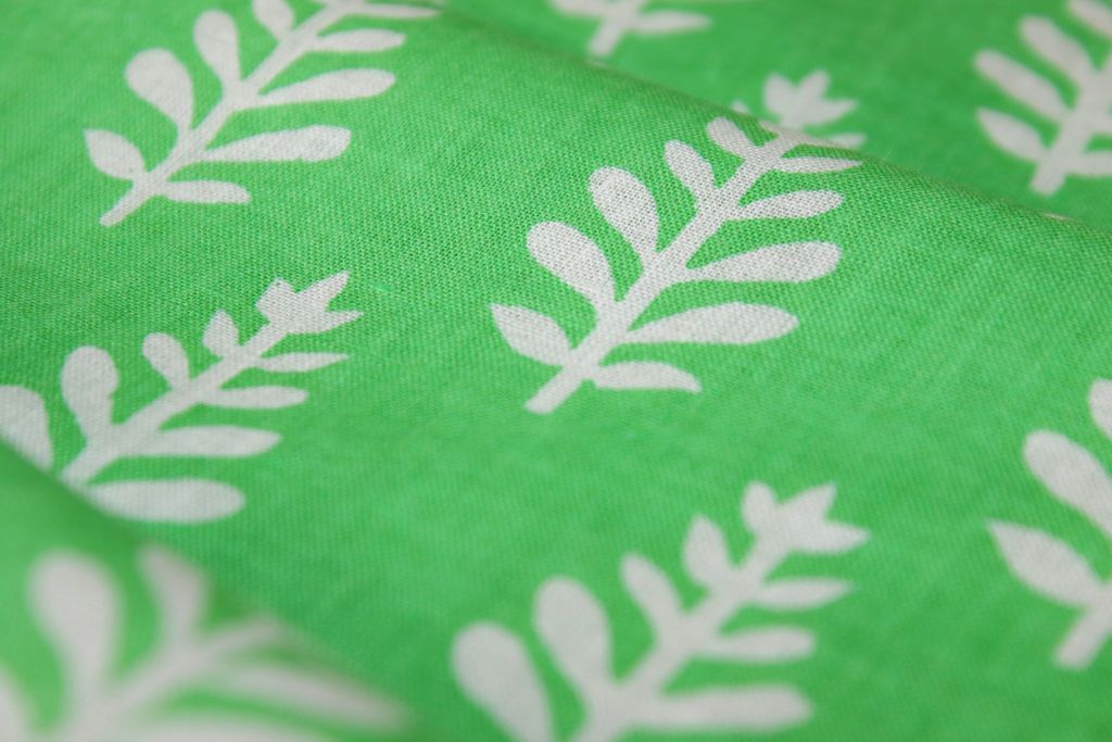 green-leaves-printed-pure-cotton-fabric