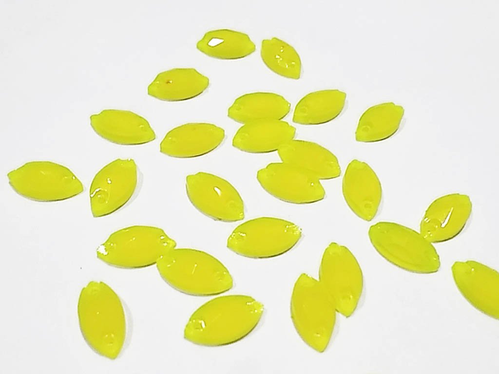 green-neon-eye-2-hole-plastic-stones-10x5-mm