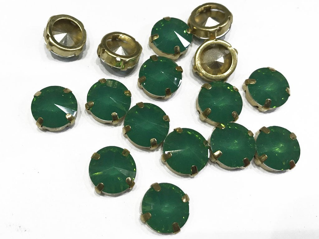 green-opal-circular-resin-stones-with-catcher-12-mm