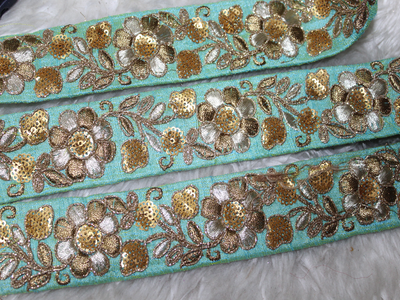 light-blue-sequins-threadwork-embroidered-border-km-cmf-038_6