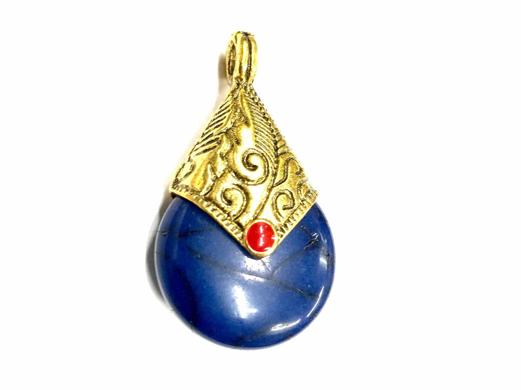 ink-blue-circular-stone-pendant-with-golden-cap
