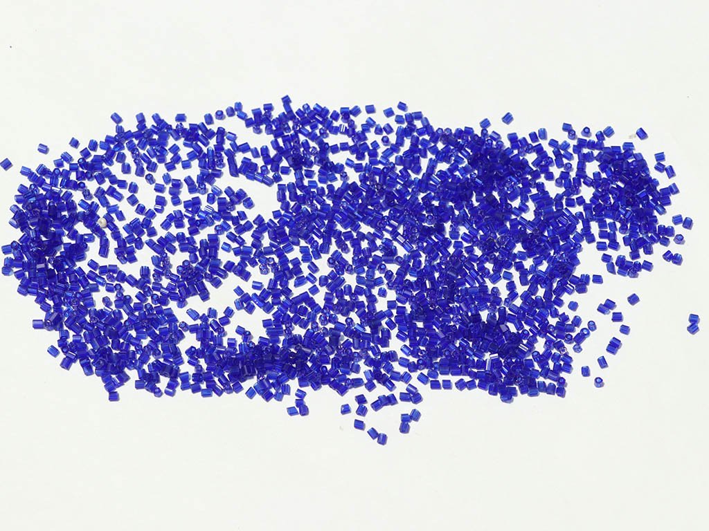 ink-blue-transparent-2-cut-glass-seed-beads-2-mm
