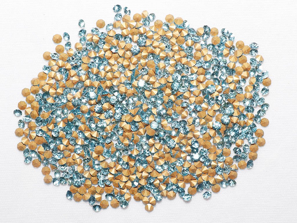 light-aqua-octagonal-zircon-stones-16ss