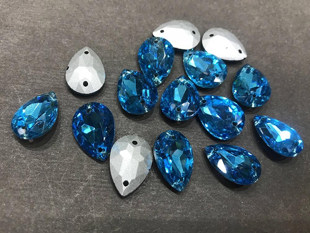 light-blue-2-hole-drop-glass-stones-18x13-mm