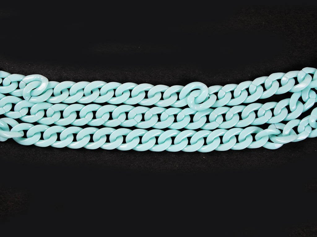 light-blue-circular-acrylic-chains-1