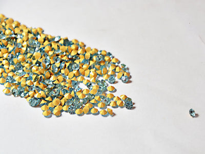 light-blue-octagonal-glass-zircons-stones