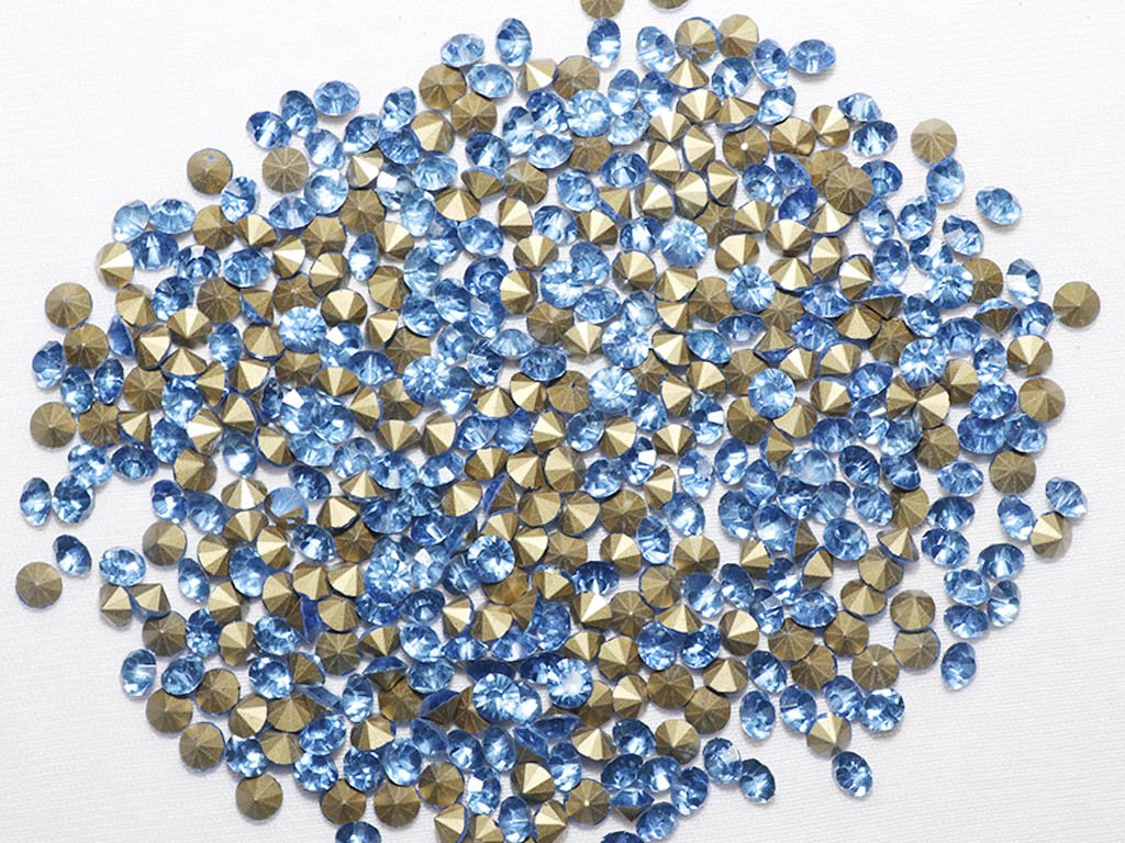 light-blue-octagonal-zircon-stones-28ss